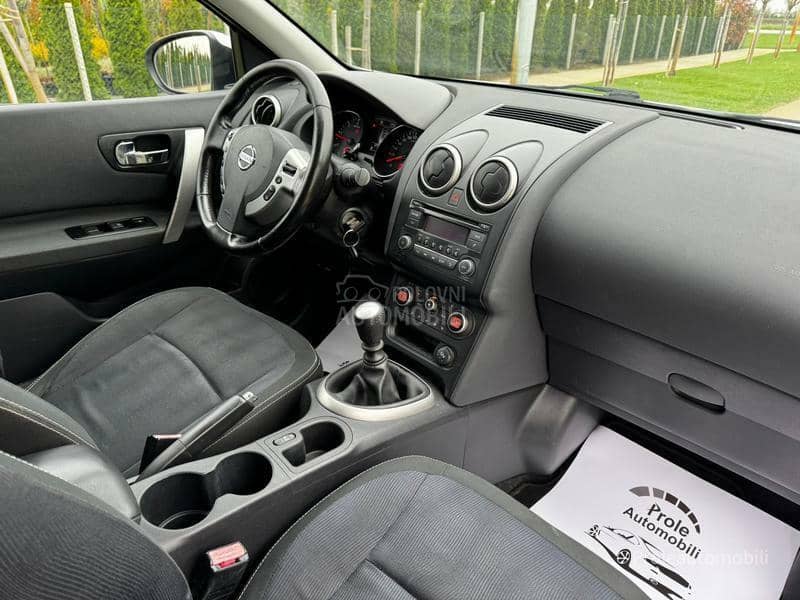Nissan Qashqai + 2 2.0 dci 7 sedista