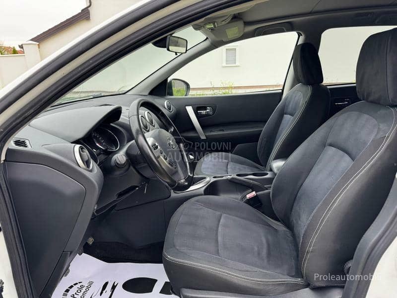 Nissan Qashqai + 2 2.0 dci 7 sedista