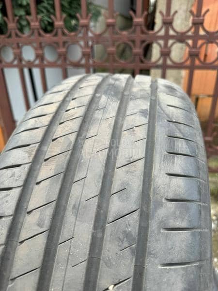 Nexen 225/55 R18 Letnja