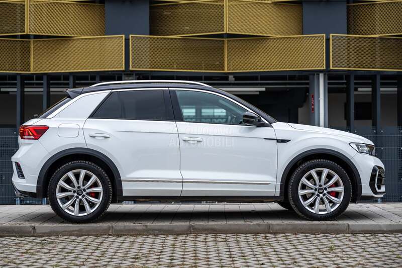 Volkswagen T-Roc R - 240HP
