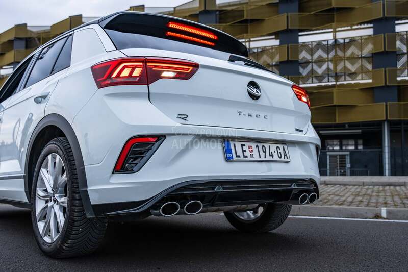 Volkswagen T-Roc R - 240HP