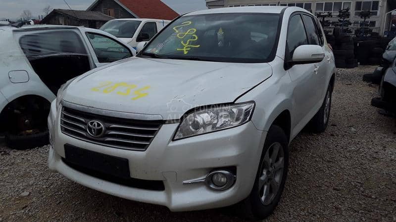 Toyota RAV 4 2009 -  kompletan auto u delovima