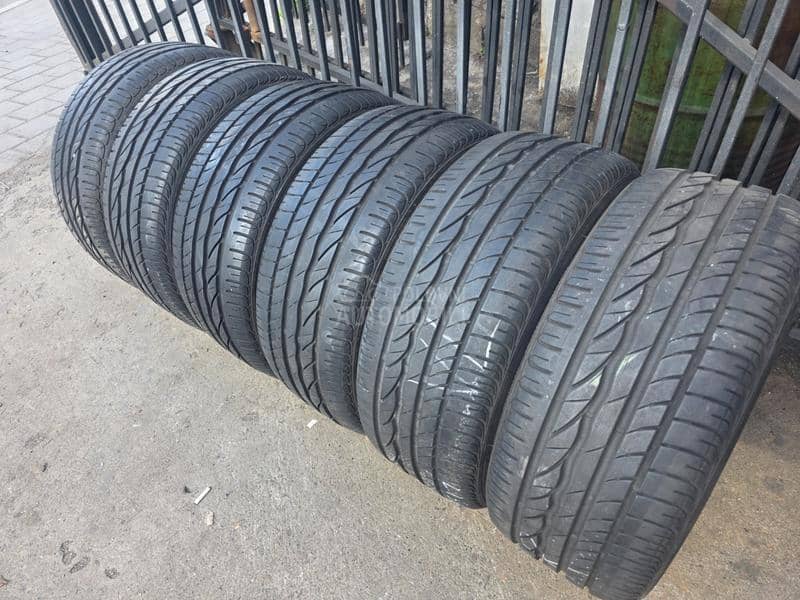 Dunlop 215/45 R16 Letnja