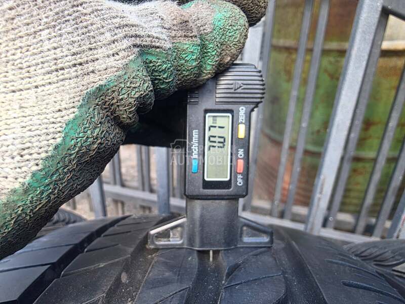 Dunlop 215/45 R16 Letnja