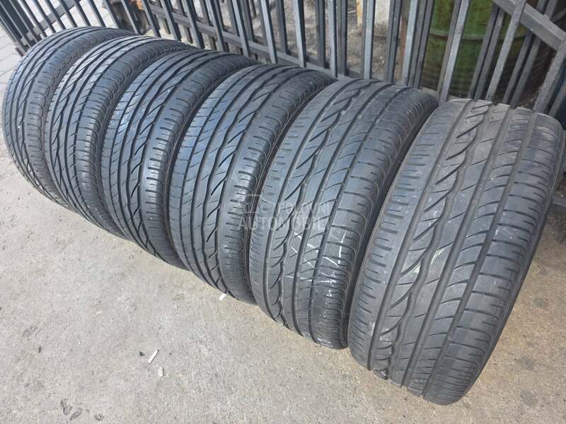 Dunlop 215/45 R16 Letnja