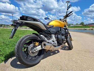 Honda Hornet CB600FA ABS