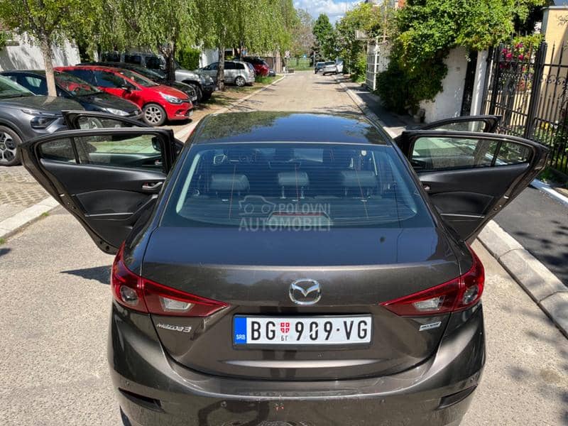 Mazda 3 
