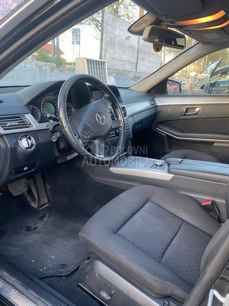 Mercedes Benz E 350 