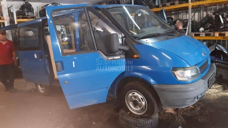 Ford Transit Connect 2005 -  kompletan auto u delovima