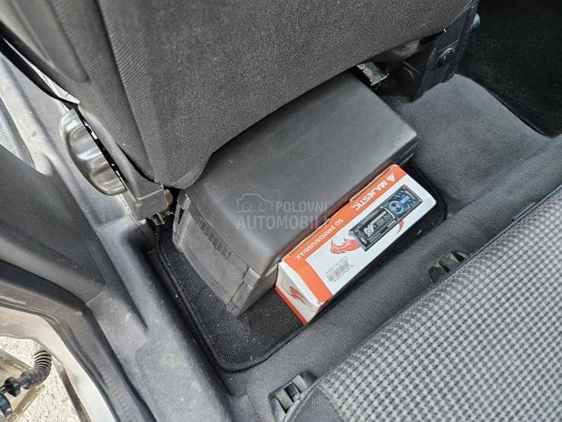 Opel Meriva ZA TRGOVCE 181hk