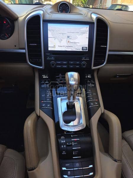 Porsche Cayenne 3.0 DIESEL PLATINUM