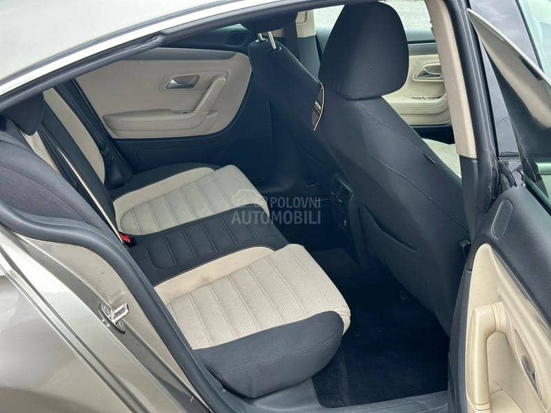 Volkswagen Passat CC 