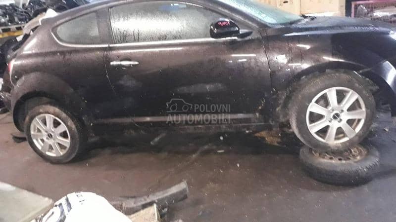 Alfa Romeo MiTo 2009 -  kompletan auto u delovima
