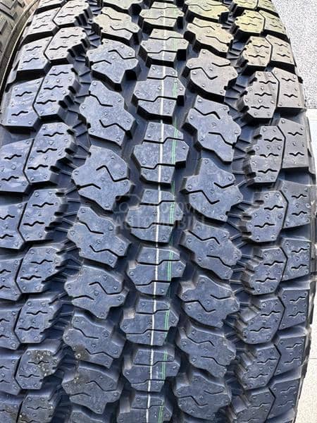 Goodyear 255/60 R20 Sve sezone