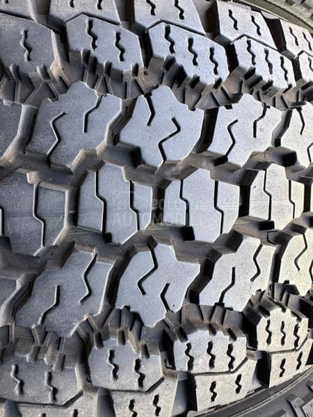 Goodyear 255/60 R20 Sve sezone
