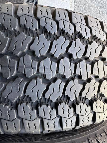 Goodyear 255/60 R20 Sve sezone