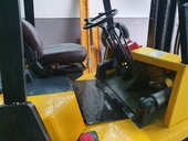 TCM FD 40  7.6 t  CH Kamatsu