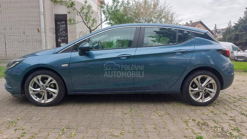 Opel Astra K 1.6