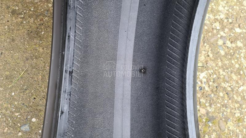 Hankook 235/50 R19 Letnja