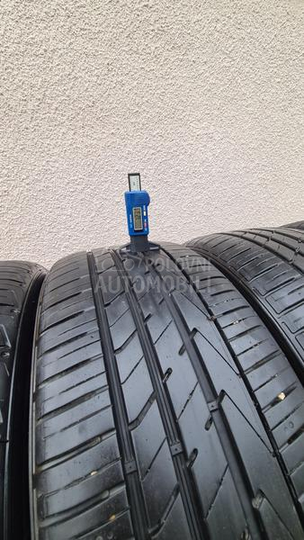 Hankook 235/50 R19 Letnja