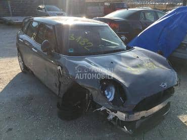 MINI Clubman 2018 -  kompletan auto u delovima