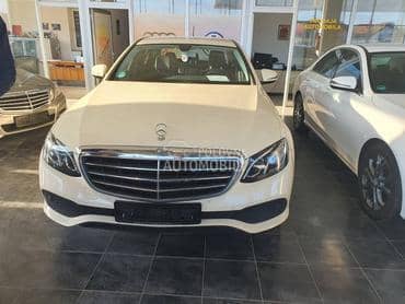 Mercedes Benz E Klasa 2017 -  kompletan auto u delovima