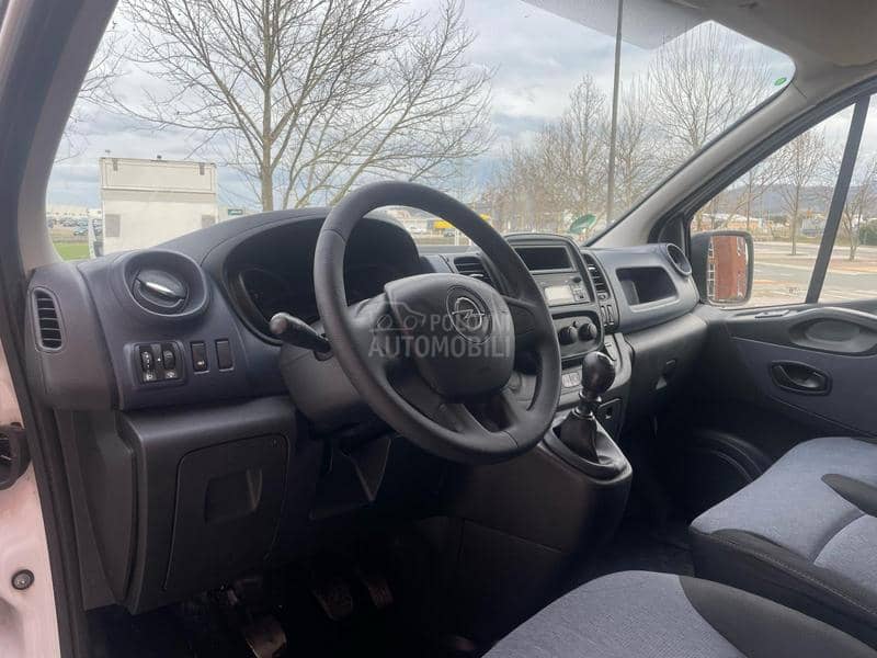 Opel Vivaro 