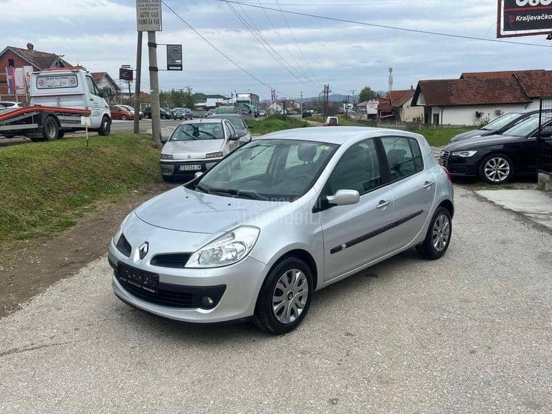 Renault Clio 
