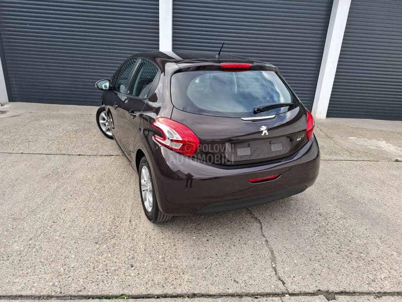 Peugeot 208 1.6 EHDI