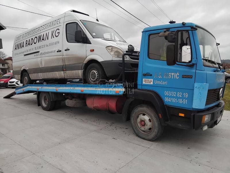 Mercedes Benz 809D