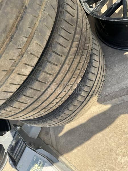 Triangle 255/40 R21 Letnja