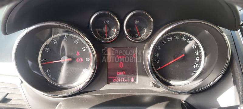 Opel Zafira Tourer