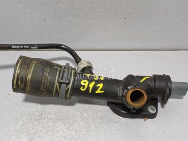 KUCISTE TERMOSTATA za Audi A4