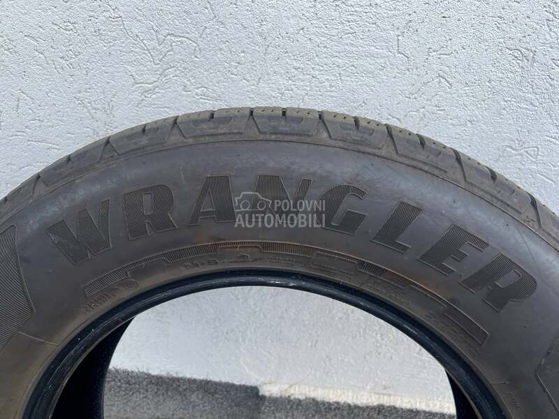 Goodyear 255/65 R18 Letnja