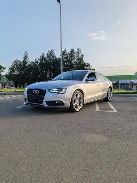 Audi A5 2.0 tfsi quattro