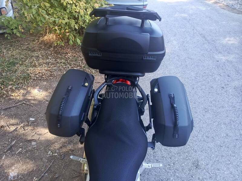 BMW k1200r