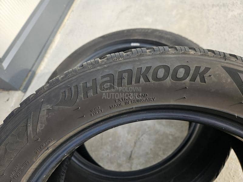 Hankook 215/55 R17 Zimska