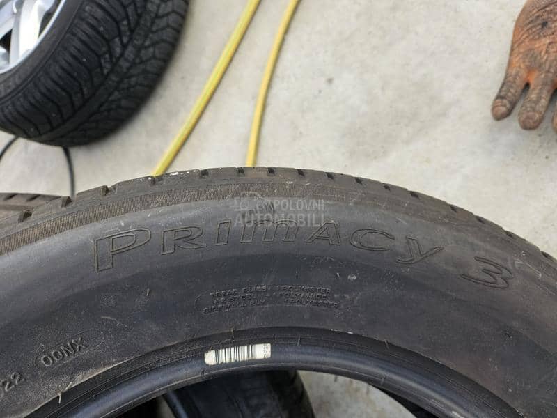 Michelin 215/65 R17 Letnja