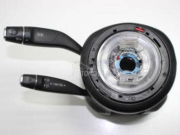 Ručice na volanu komande za Mercedes Benz SLK 200 od 2014. do 2021. god.