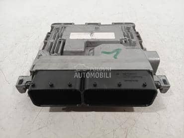 Kompjuter motora za Mercedes Benz SLK 200 od 2014. do 2021. god.