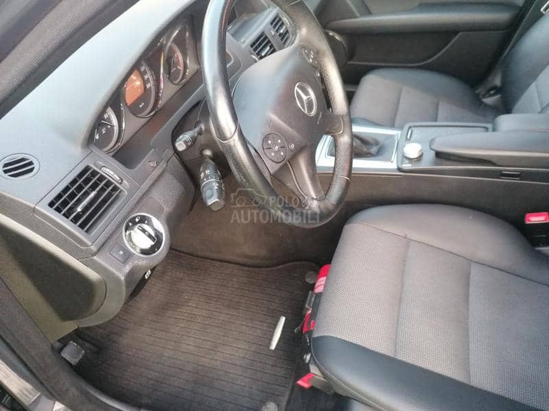 Mercedes Benz C 200 2.2 avantgarde