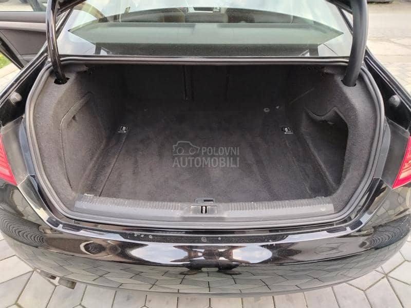 Audi A4 2.0TDI /T O P/