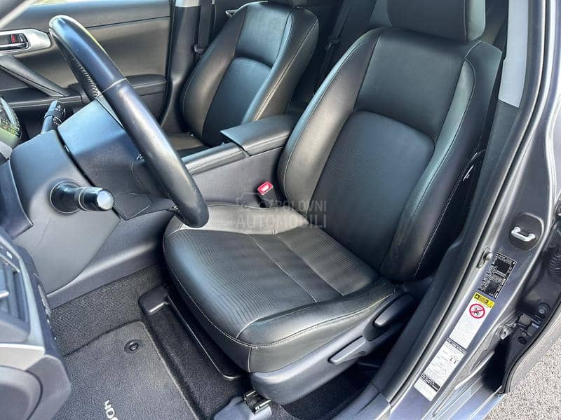Lexus CT 200h AUT/184h.k.m