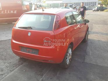 Fiat Grande Punto 2008 -  kompletan auto u delovima
