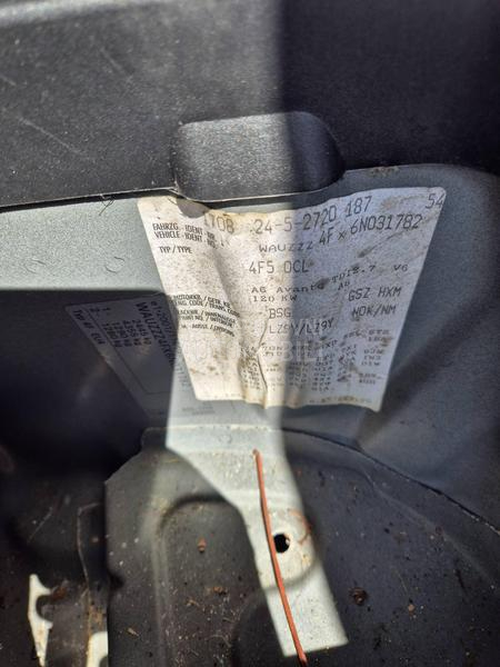 Delovi za Audi A6 2.7Tdi 2006. god.