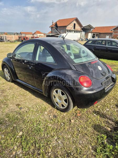 Delovi za Volkswagen Buba 2002. god.