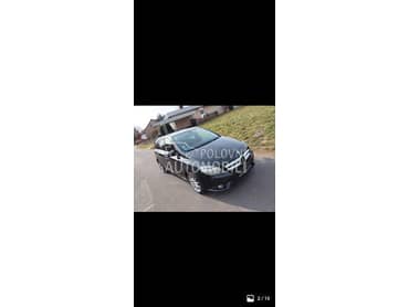 Delovi za Mercedes Benz B Klasa