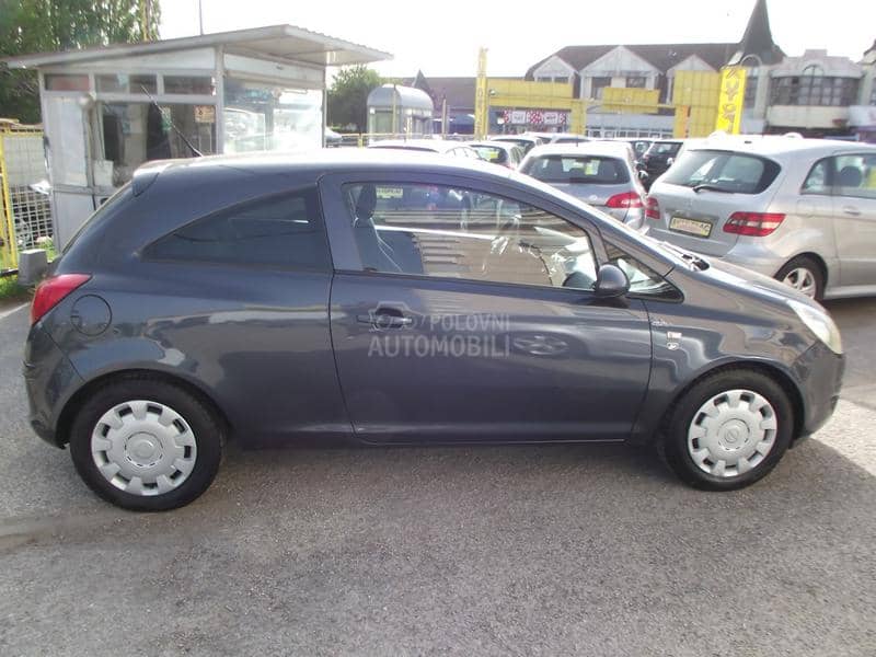 Opel Corsa D 1.2 B-G.AS NOV