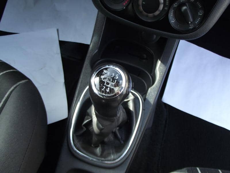 Opel Corsa D 1.2 B-G.AS NOV