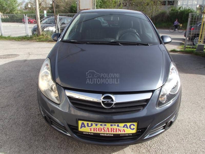 Opel Corsa D 1.2 B-G.AS NOV
